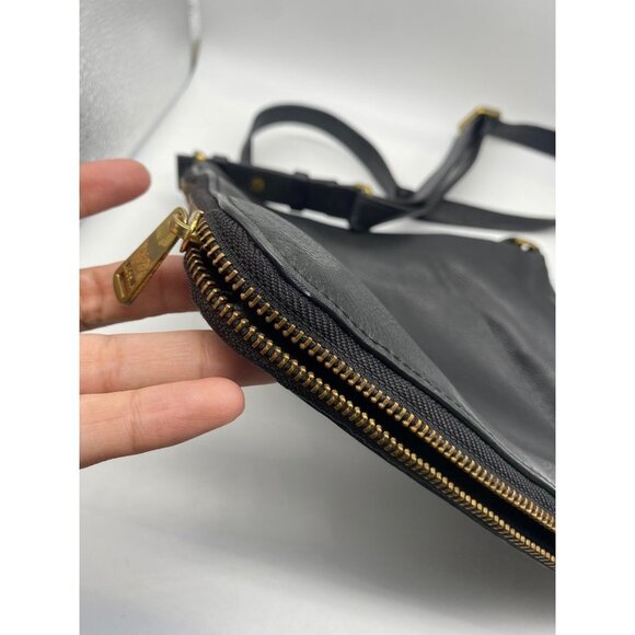 Fossil Black Soft Leather Crossbody Bag 10X9 ALL AROUND ZIP - Picture 4 of 6